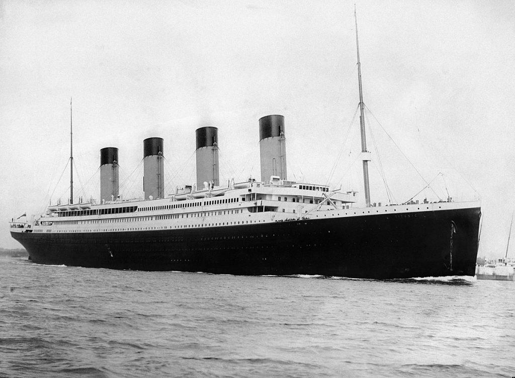 Na palube Titanicu sa nachádzalo cez 2 200 ľudí, no len 20 záchranárskych člnov. Ako vyzerala noc, keď sa loď...